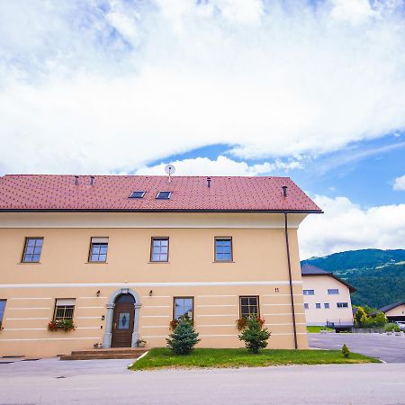 Bed & Breakfast Karun Cerklje na Gorenjskem Buitenkant foto