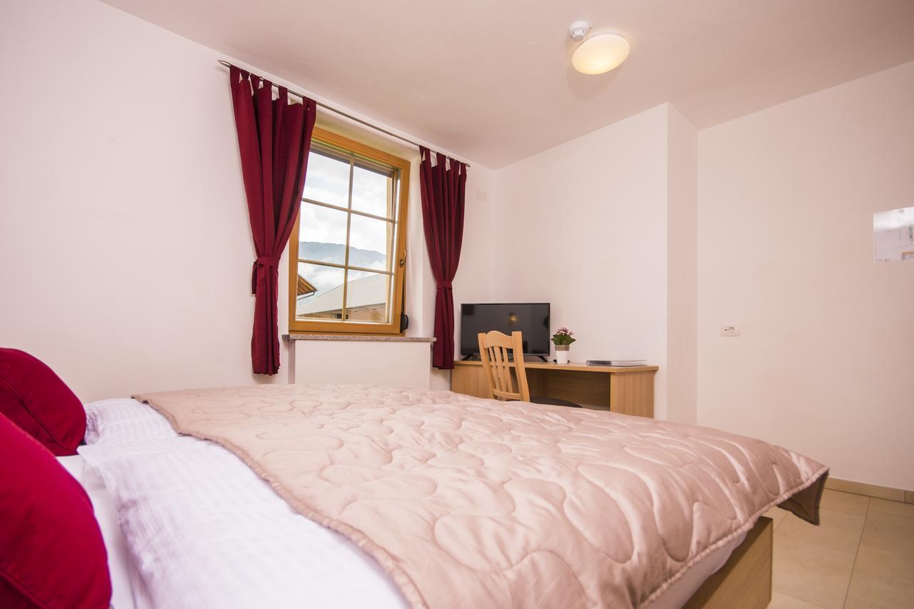 Bed & Breakfast Karun Cerklje na Gorenjskem Buitenkant foto