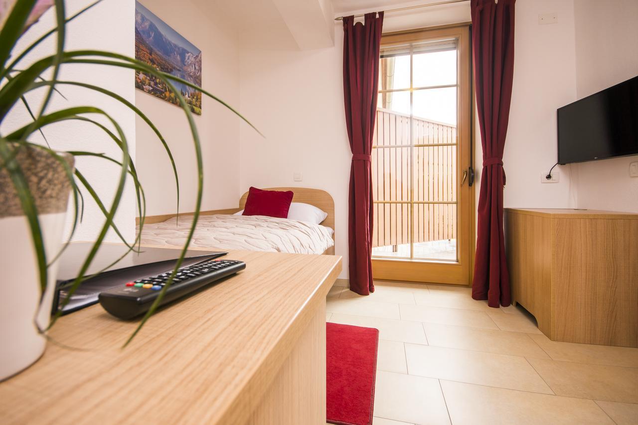 Bed & Breakfast Karun Cerklje na Gorenjskem Buitenkant foto